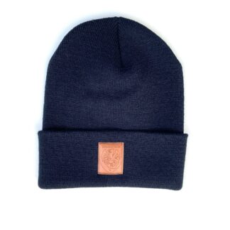 Beanie mit Lederpatch